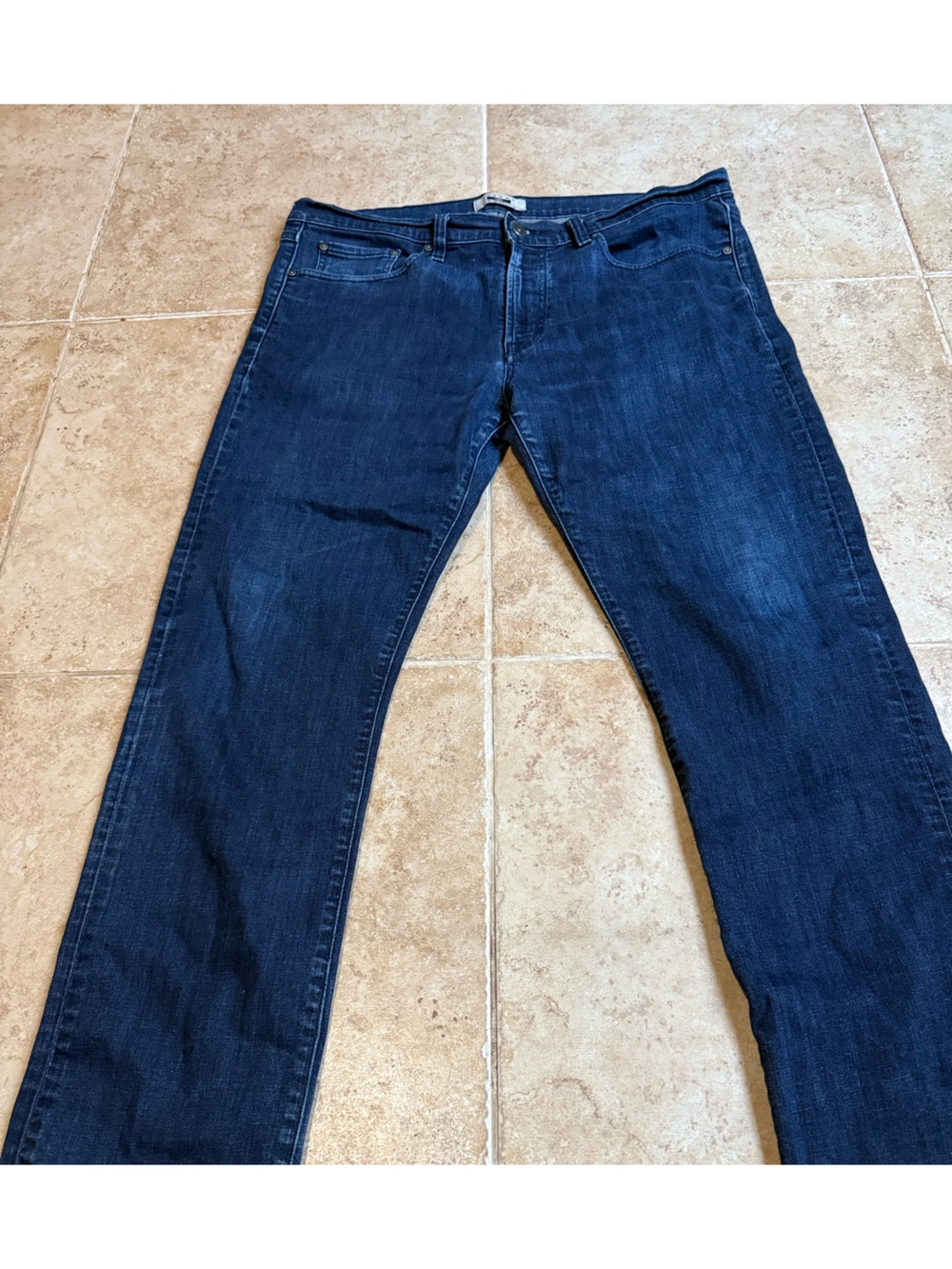 Joseph Abboud Men's Indigo Slim Straight Jeans